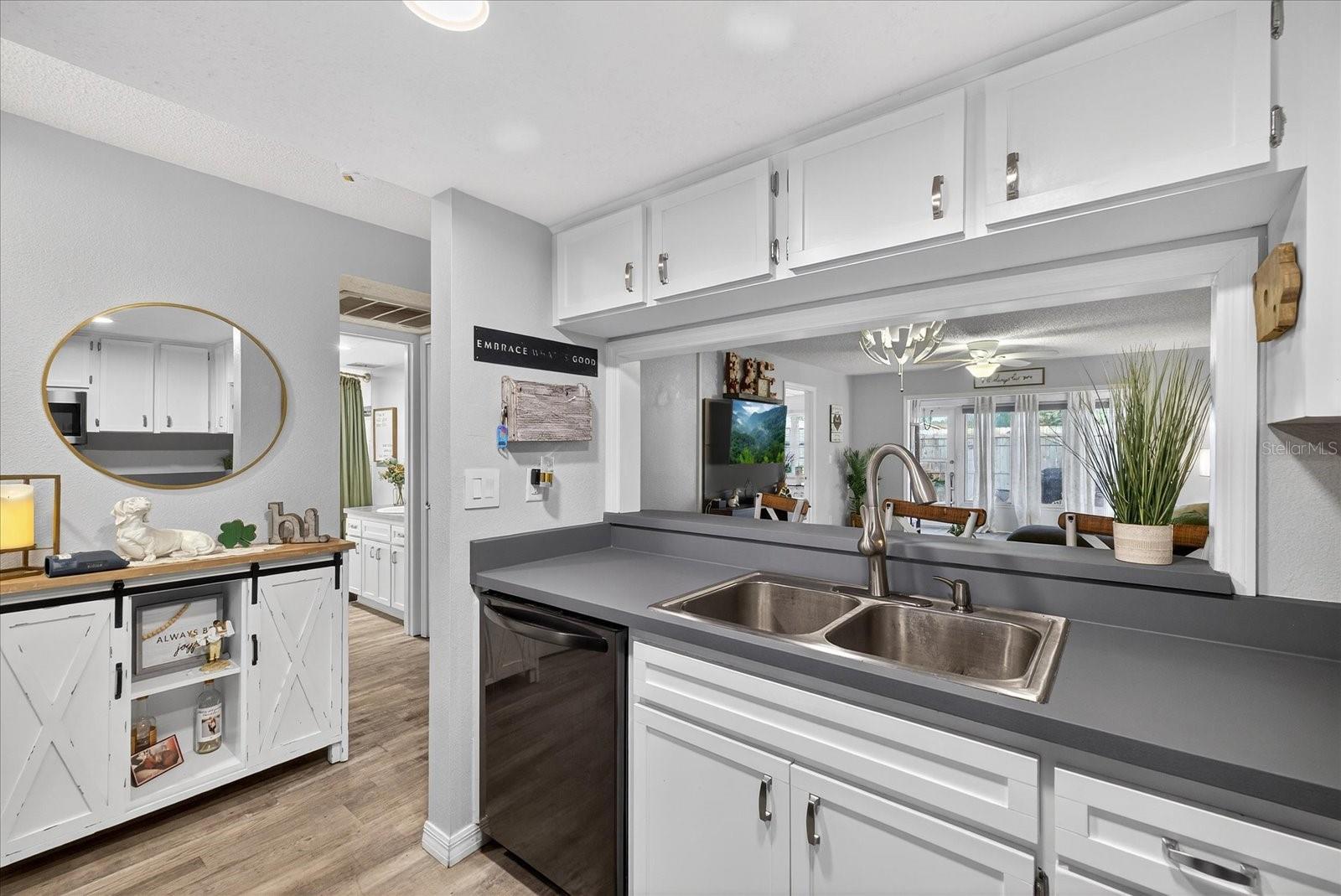 SEVEN SPRINGS VILLAS GOLF AND COUNTRY CLUB - Residential