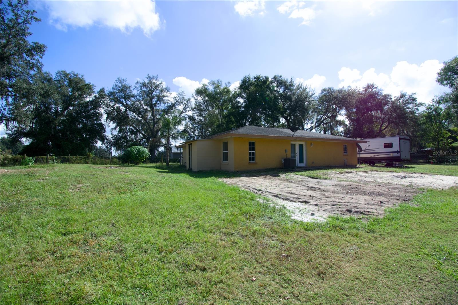 BUSHNELL HLNDS - Residential