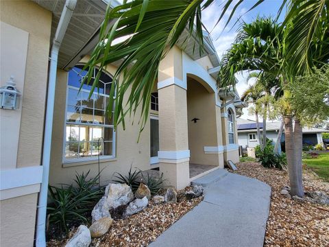 A home in PORT CHARLOTTE