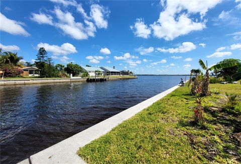 A home in PORT CHARLOTTE