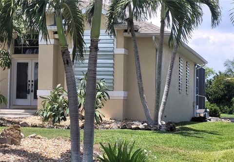 A home in PORT CHARLOTTE