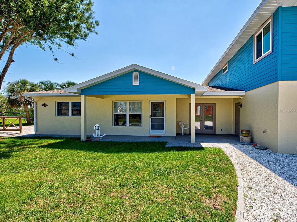 Photo of 1605 Manor Road, Englewood, FL 34223 (MLS # D6142397)