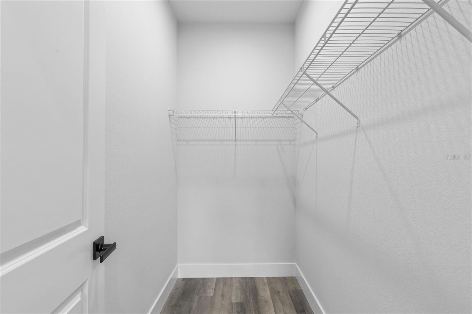 LEHIGH WOODS - Residential Income