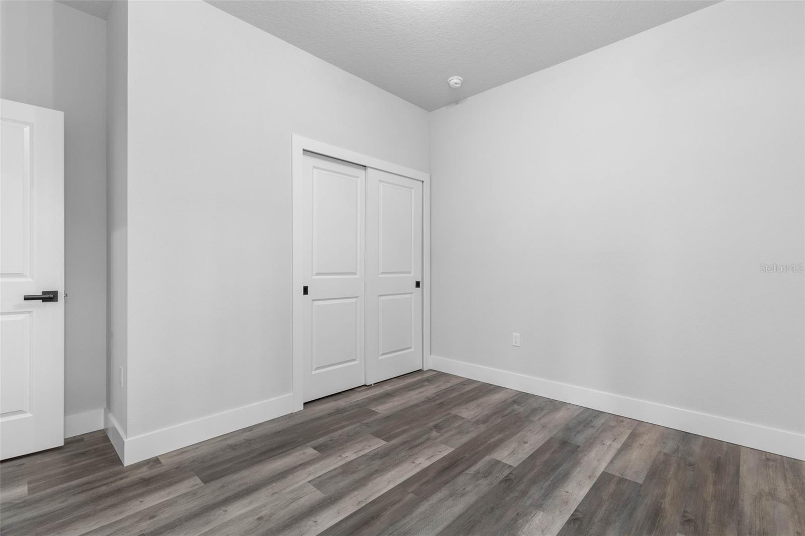 LEHIGH WOODS - Residential Income