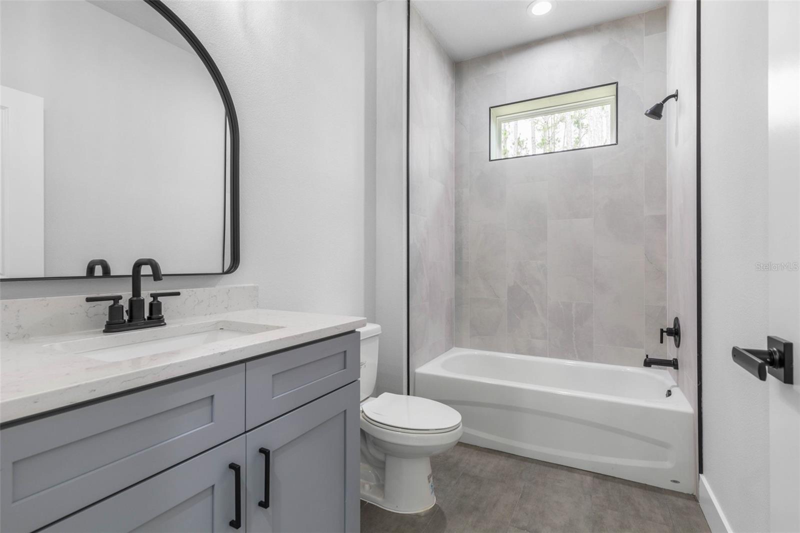 LEHIGH WOODS - Residential Income