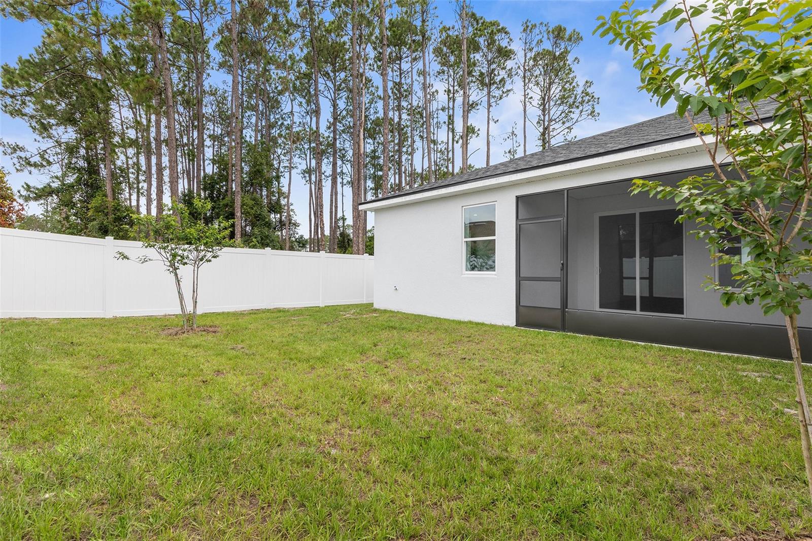 LEHIGH WOODS - Residential Income