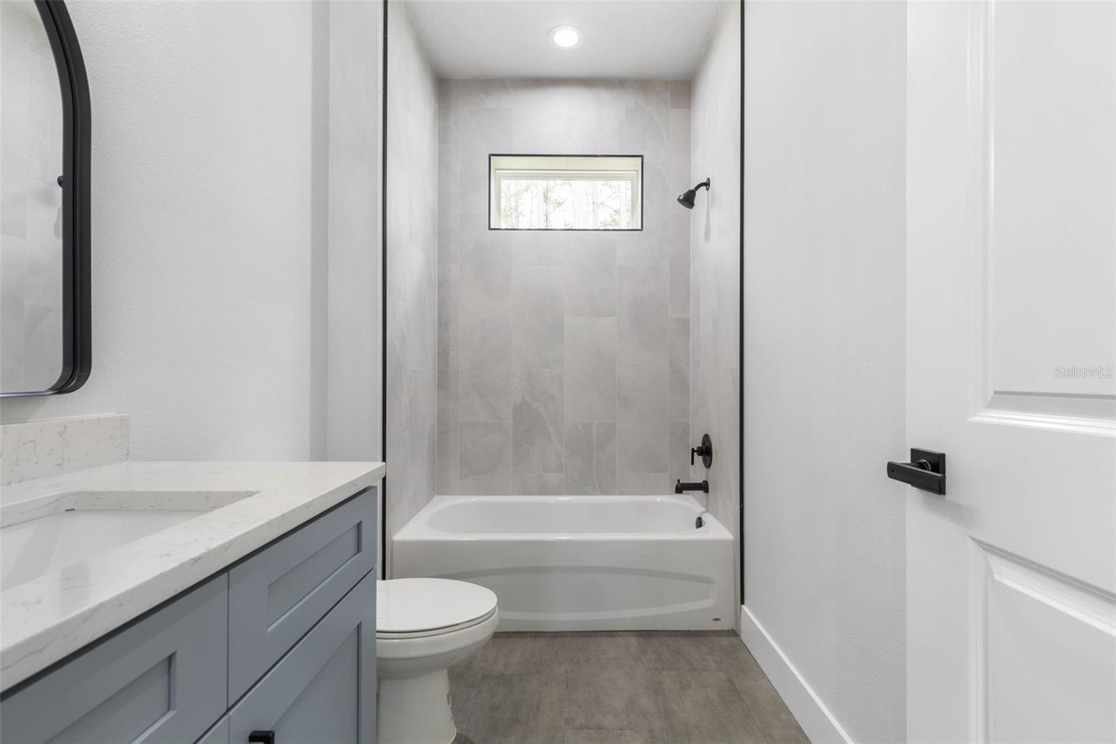 LEHIGH WOODS - Residential Income