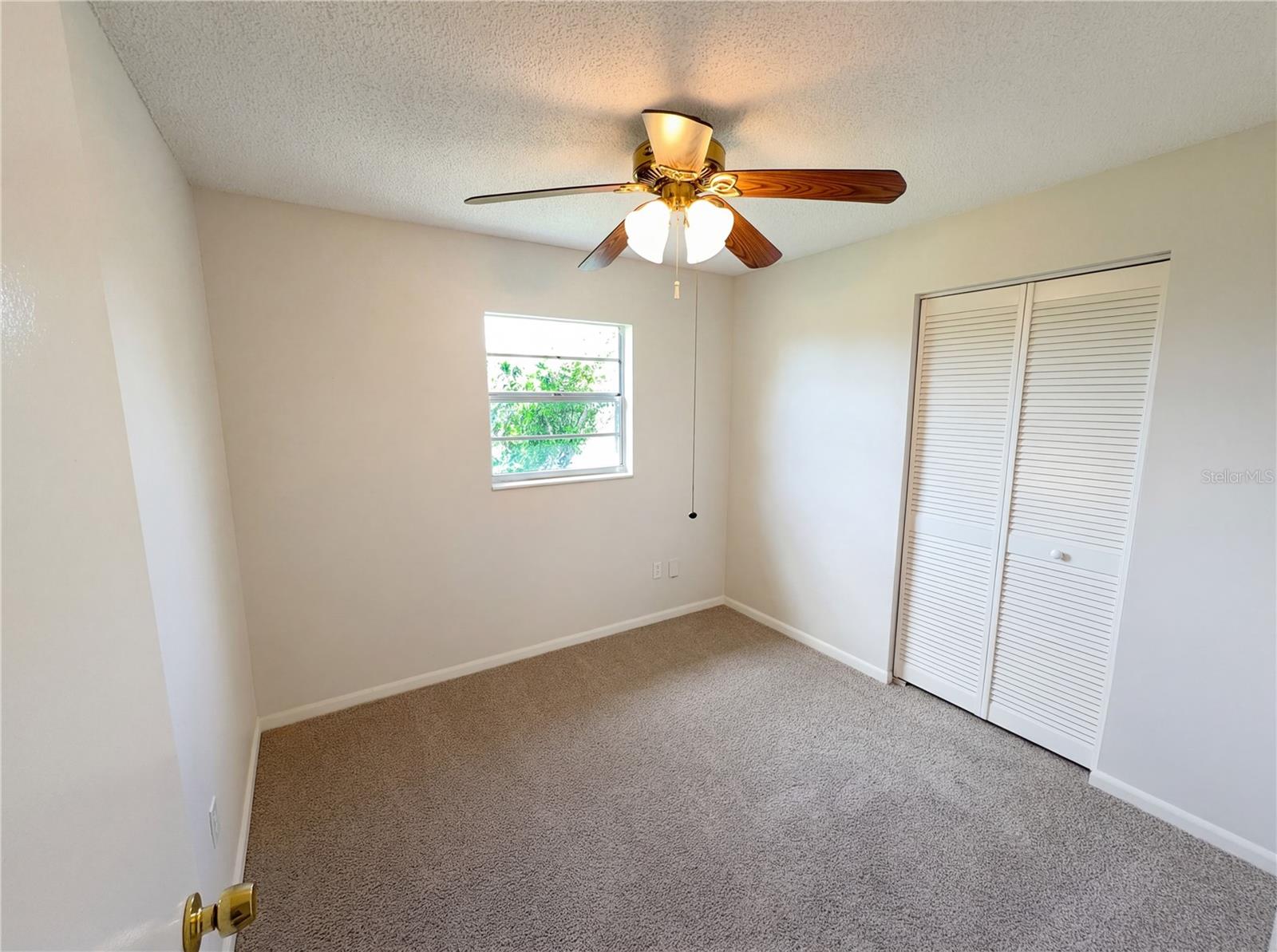 COUNTRY CLUB ESTATE - Residential