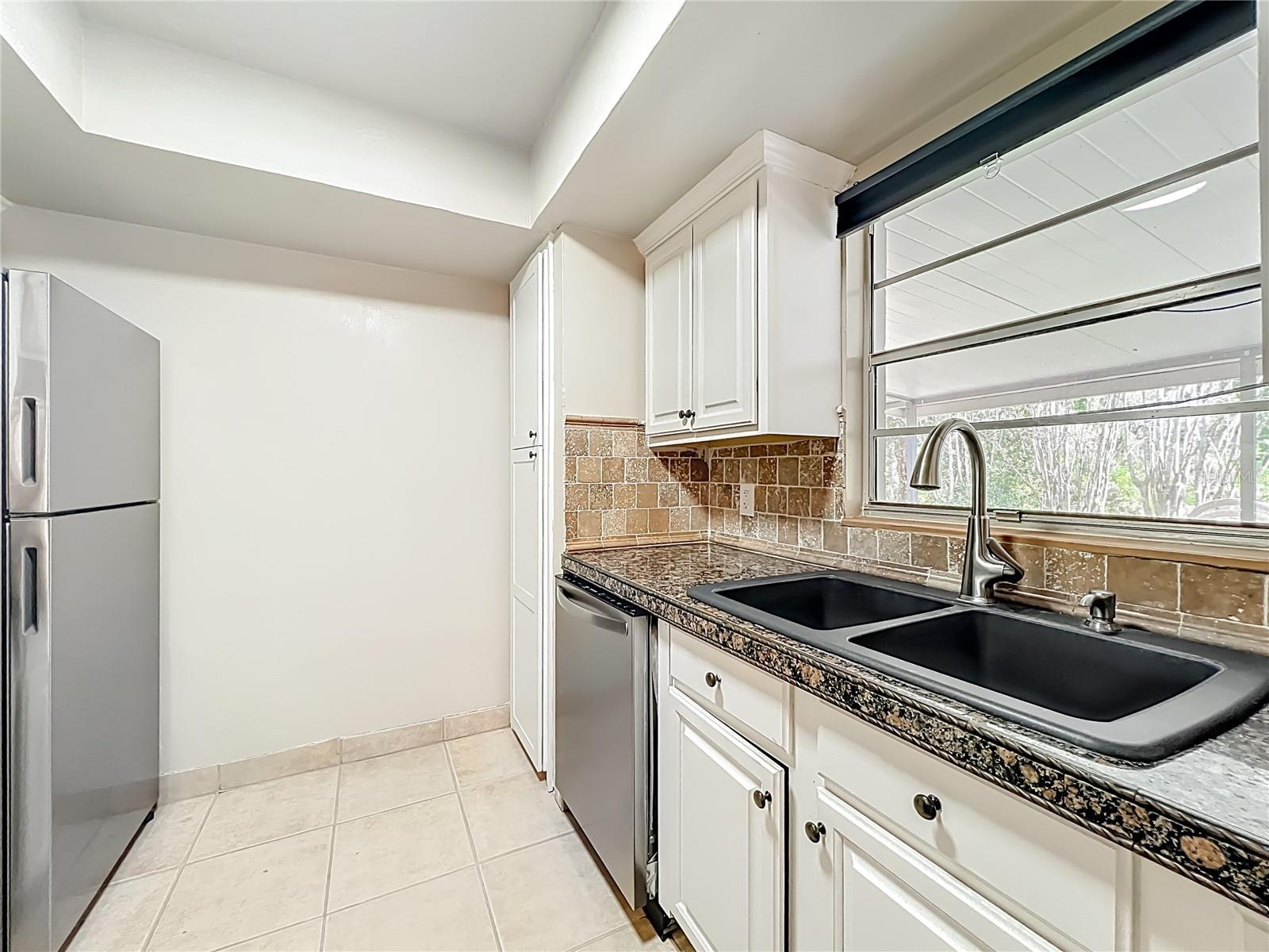 SKY LARK SUB - Residential