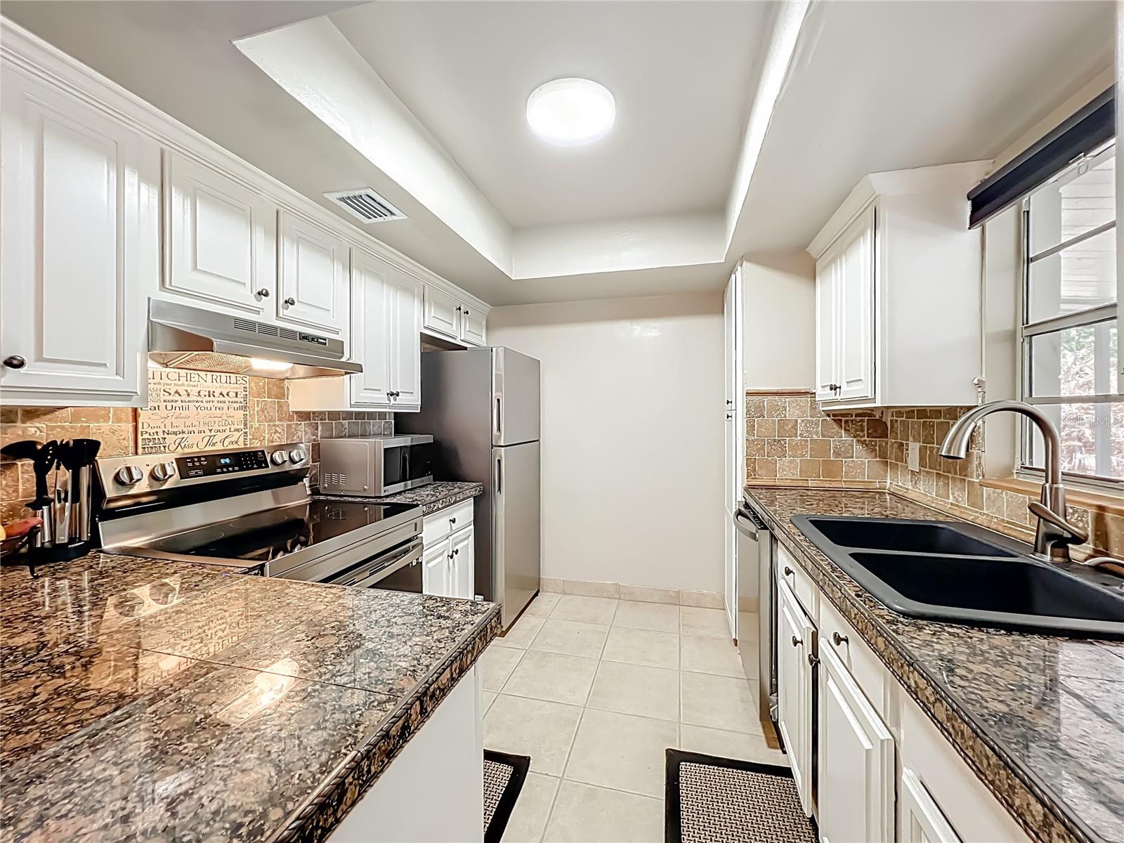 SKY LARK SUB - Residential