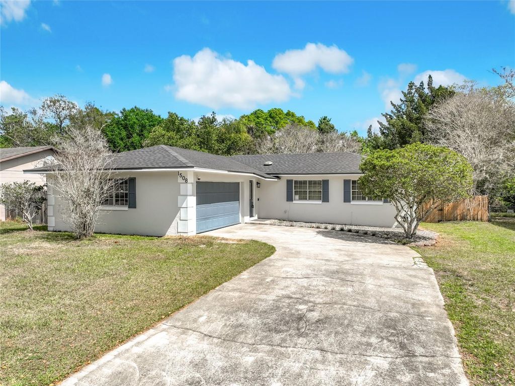 Photo of 1508 Meadowlark Street, Longwood, FL 32750 (MLS # O6380504)