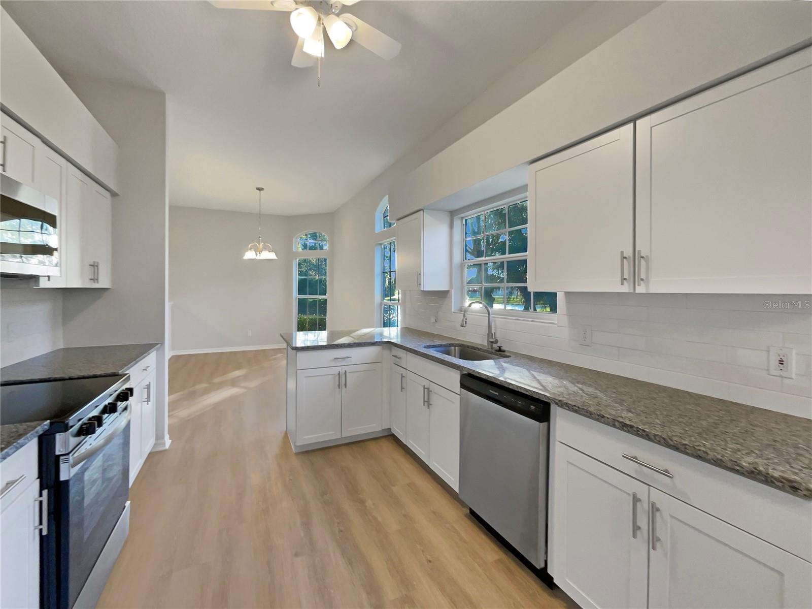 TAVARES BAYTREE PH 01 - Residential