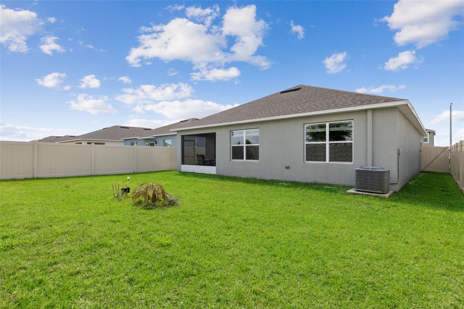 EDEN HILLS - Residential