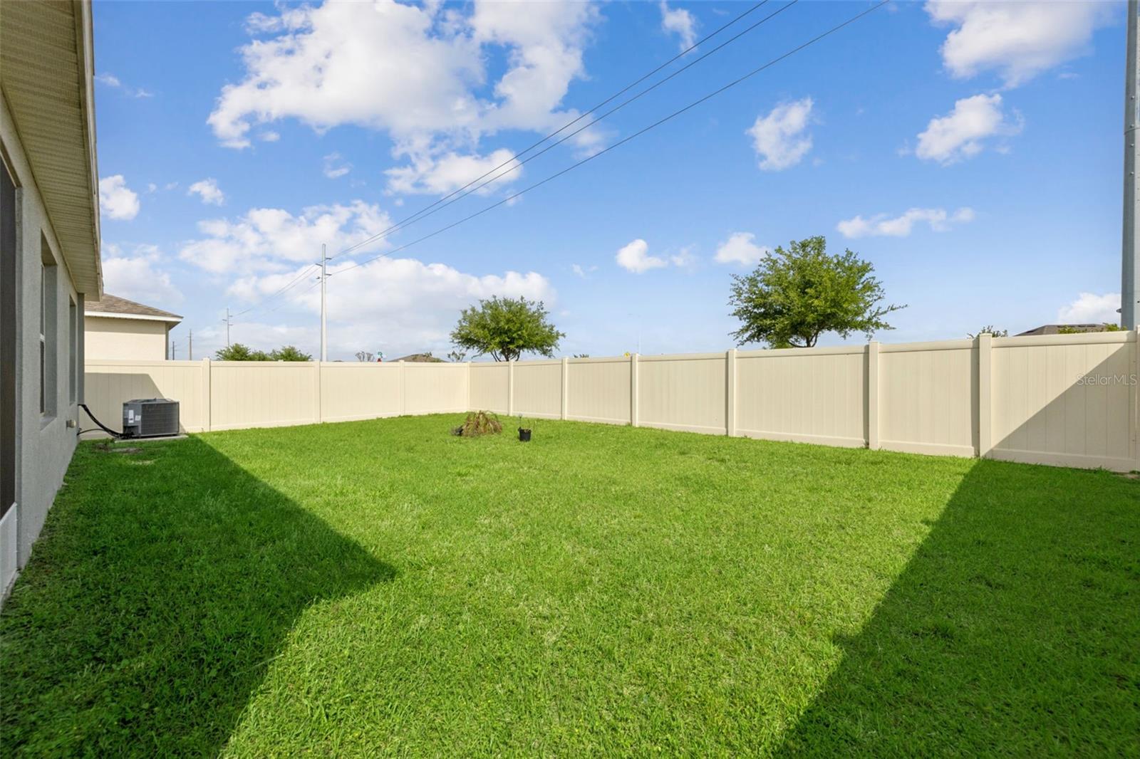 EDEN HILLS - Residential