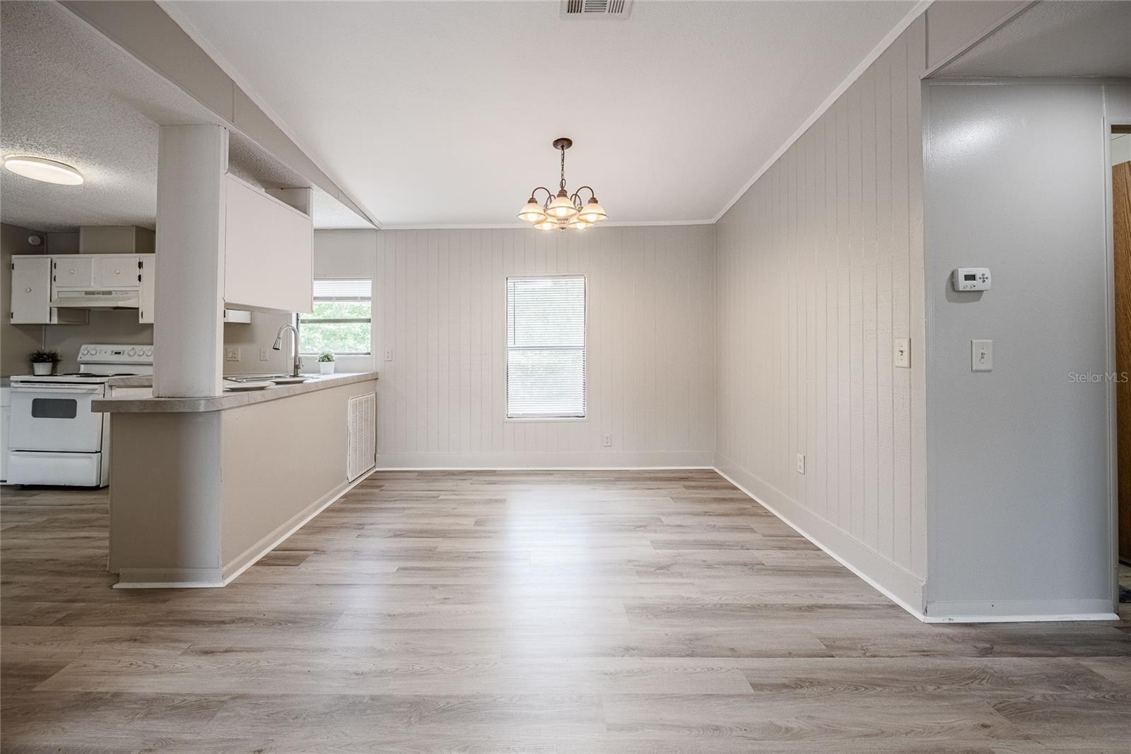 COUNTRY VIEW ESTATES - Residential