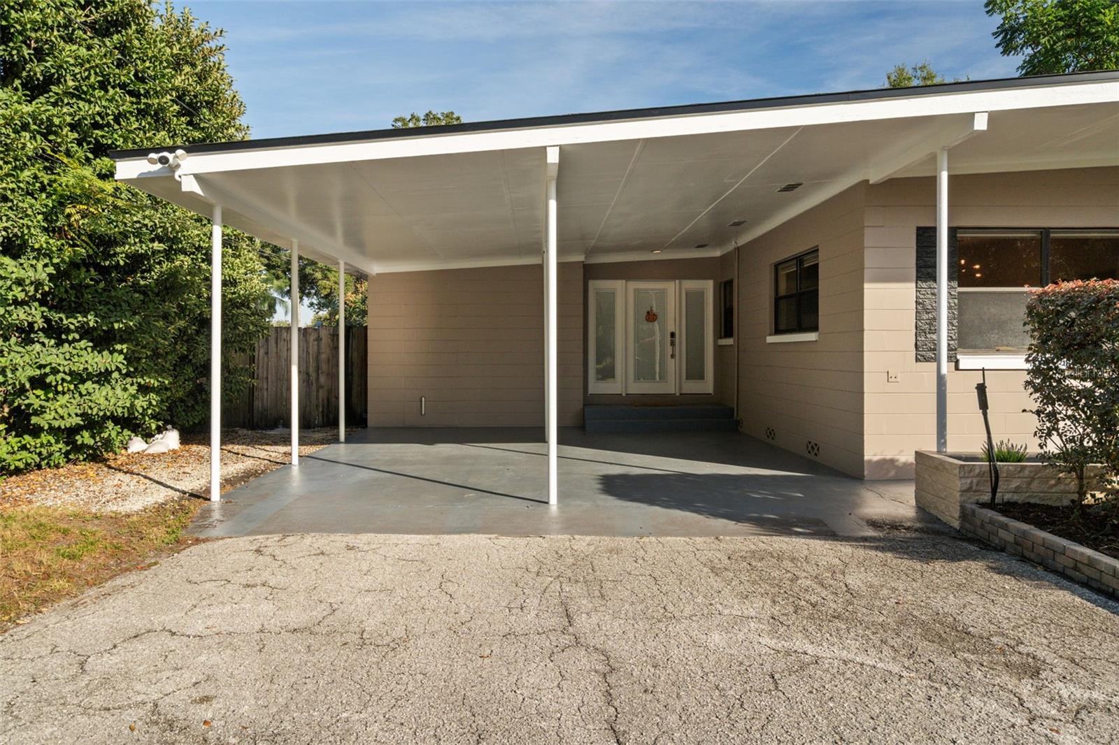 Casas a venda 4 - Jen Dantas 4615 S FERN CREEK AVENUE