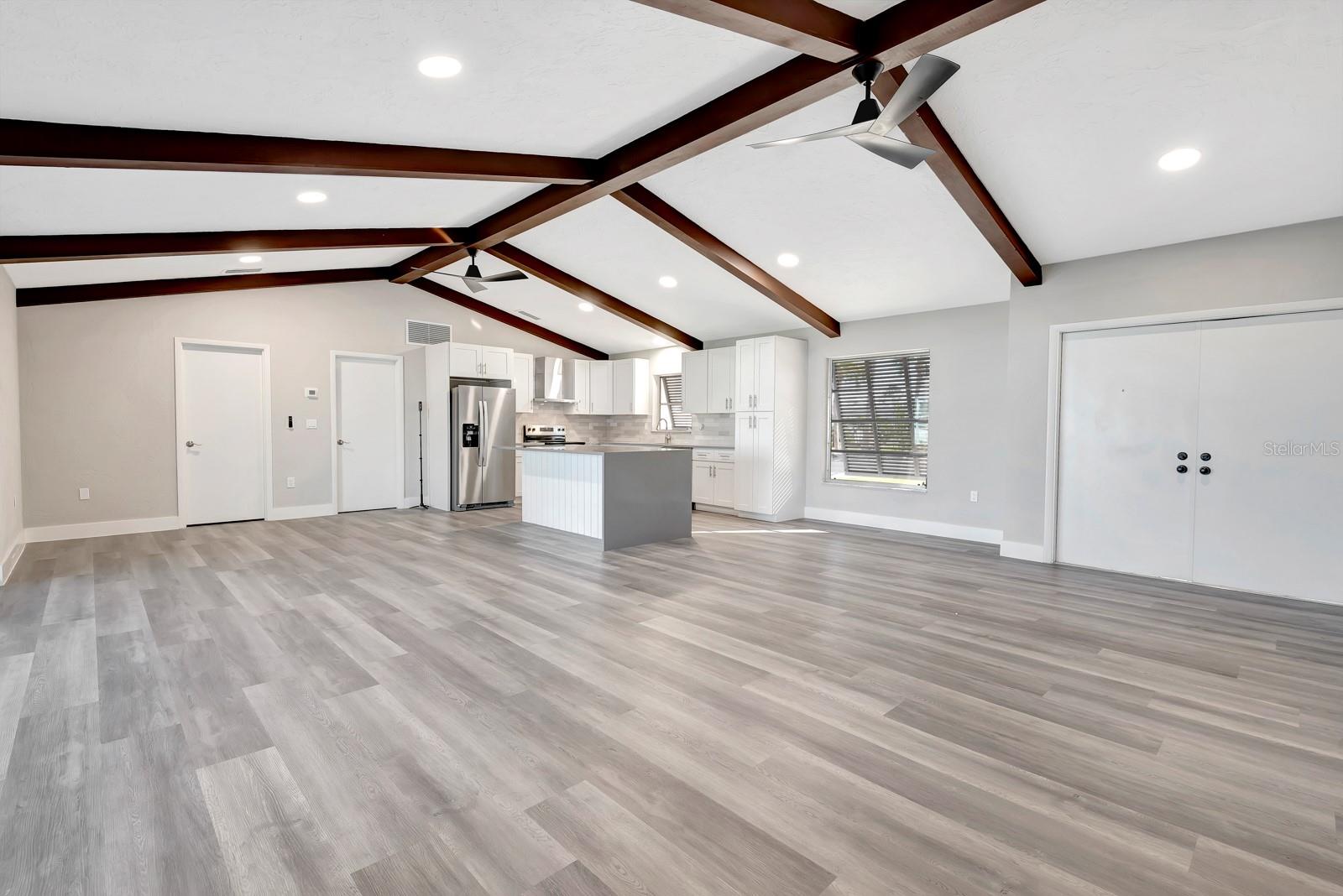 1608 HONEY COURT