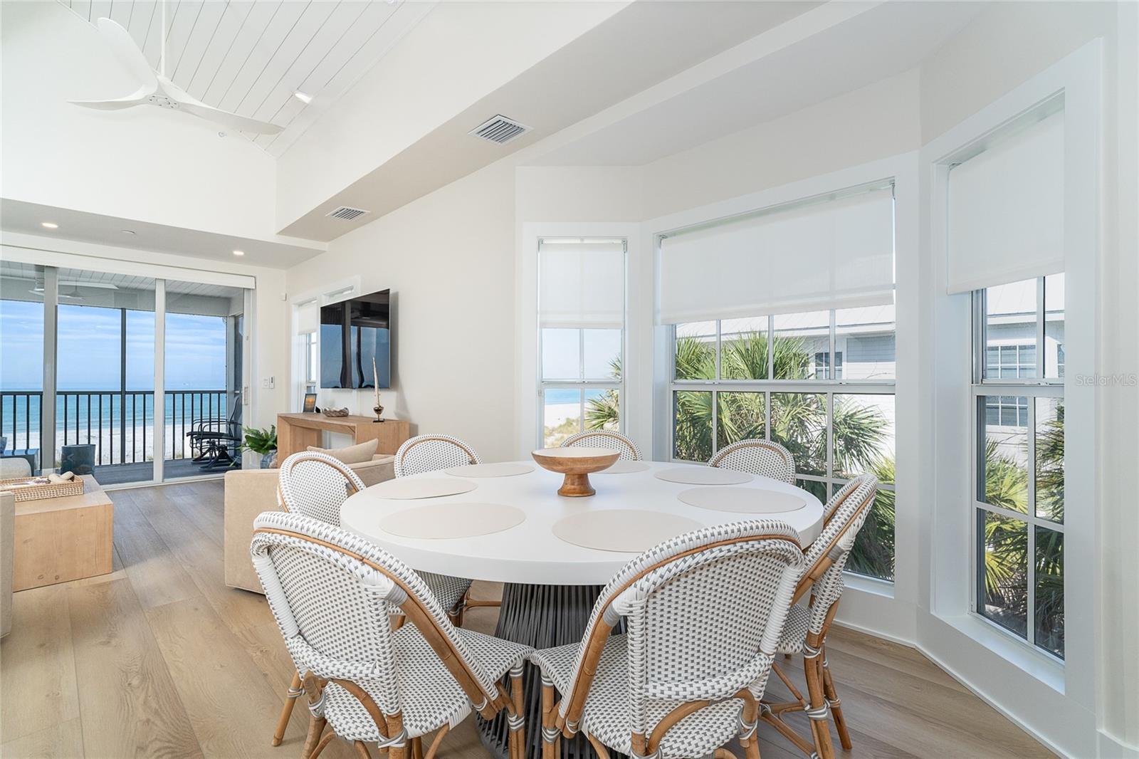 PALM ISLAND VILLAGE BLDG 03 - Residential