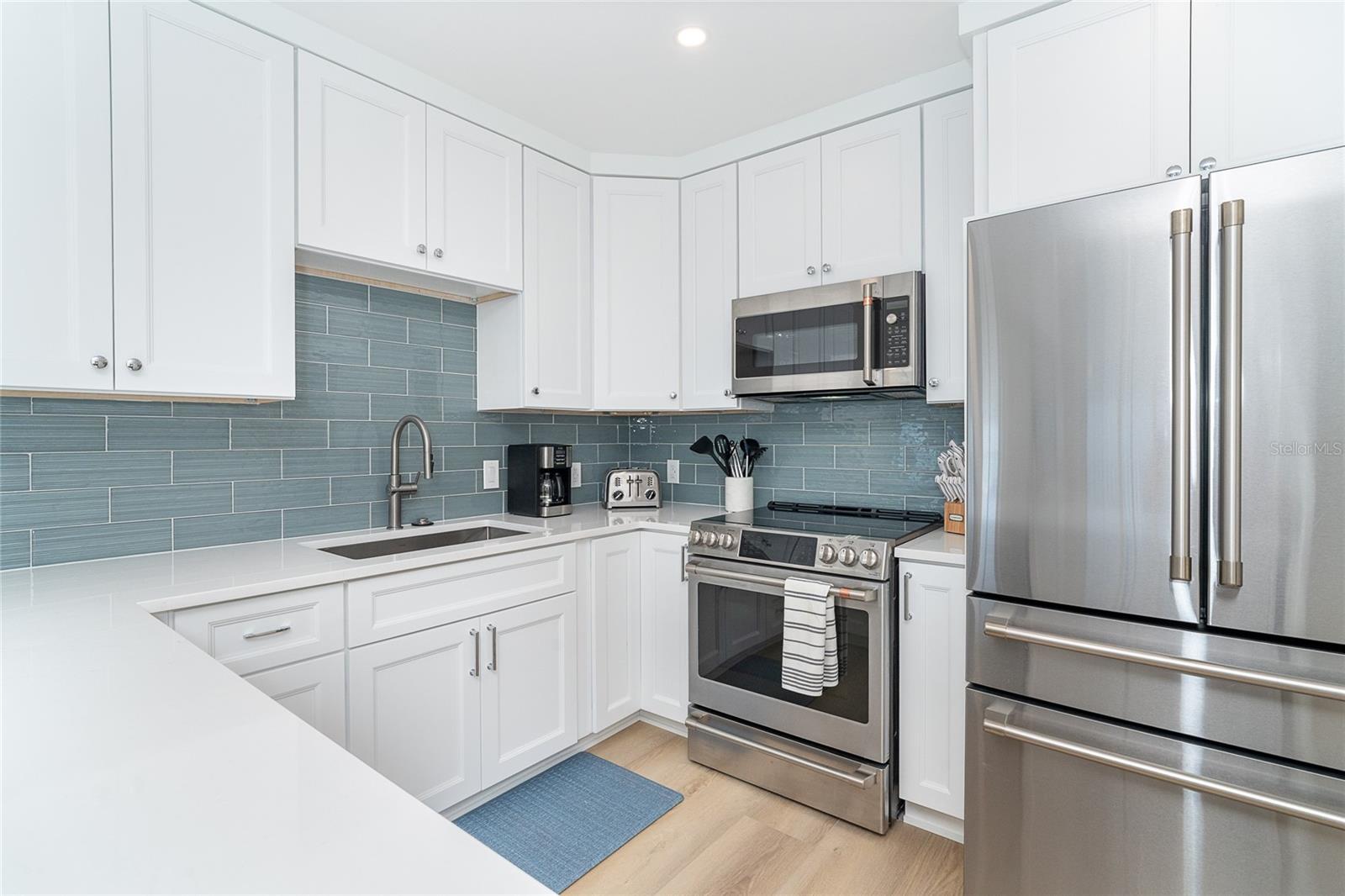 PALM ISLAND VILLAGE BLDG 03 - Residential