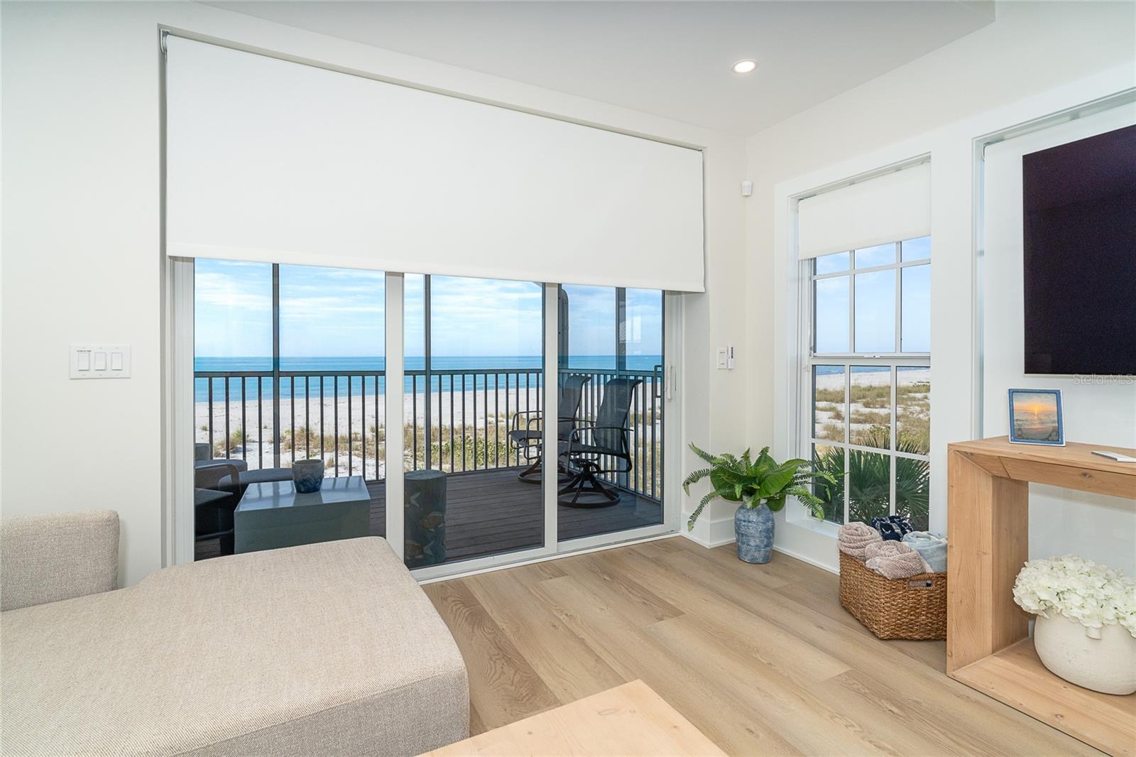 PALM ISLAND VILLAGE BLDG 03 - Residential