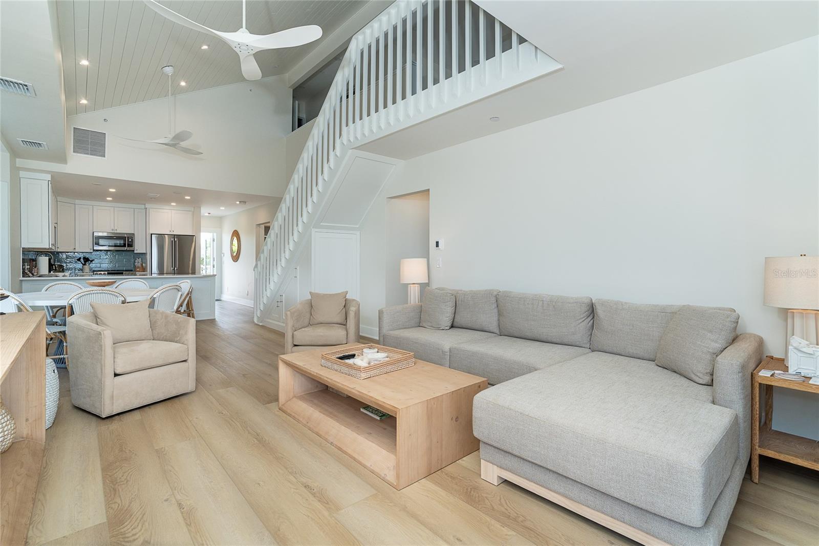 PALM ISLAND VILLAGE BLDG 03 - Residential