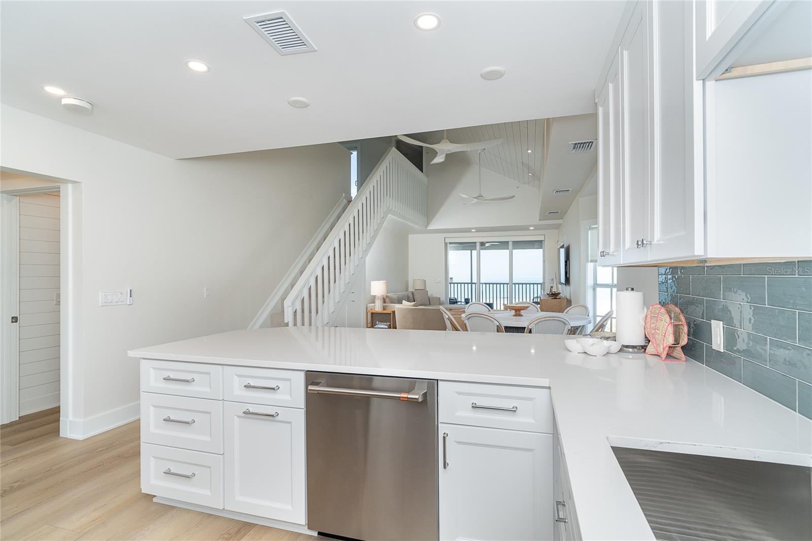 PALM ISLAND VILLAGE BLDG 03 - Residential