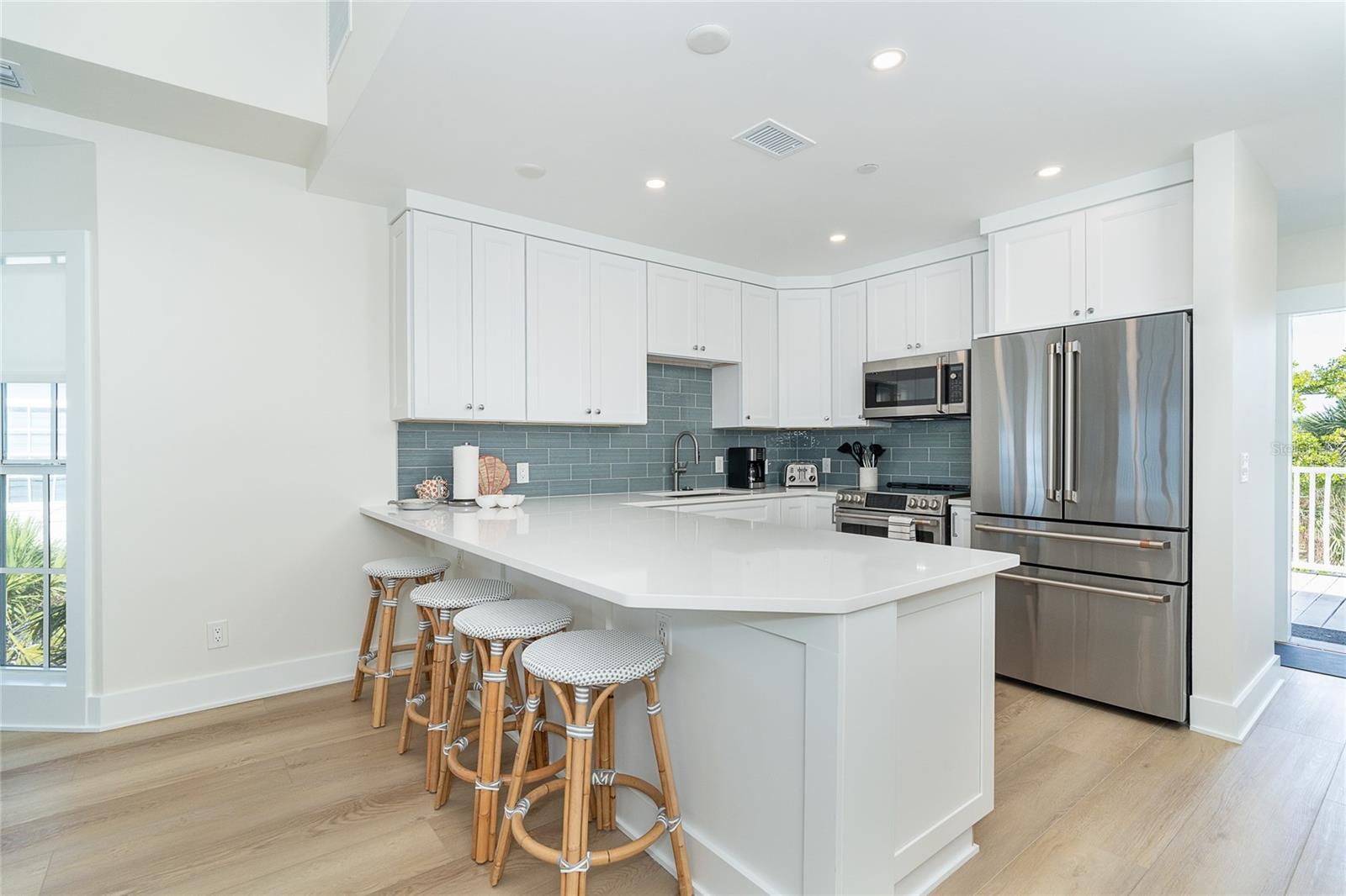 PALM ISLAND VILLAGE BLDG 03 - Residential