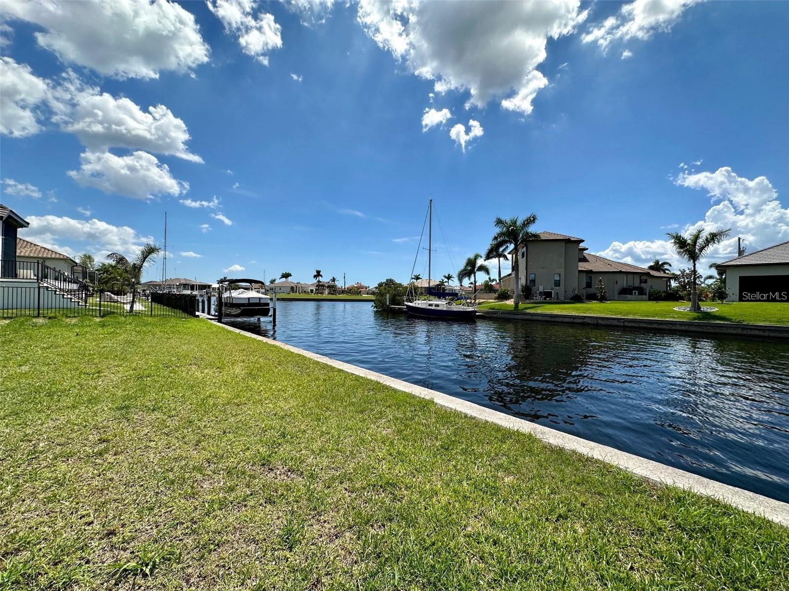 PUNTA GORDA ISLES SEC 14 - Land