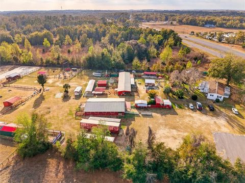 Tiny photo for 11150 W Highway 40, Ocala, FL 34482 (MLS # OM718865)