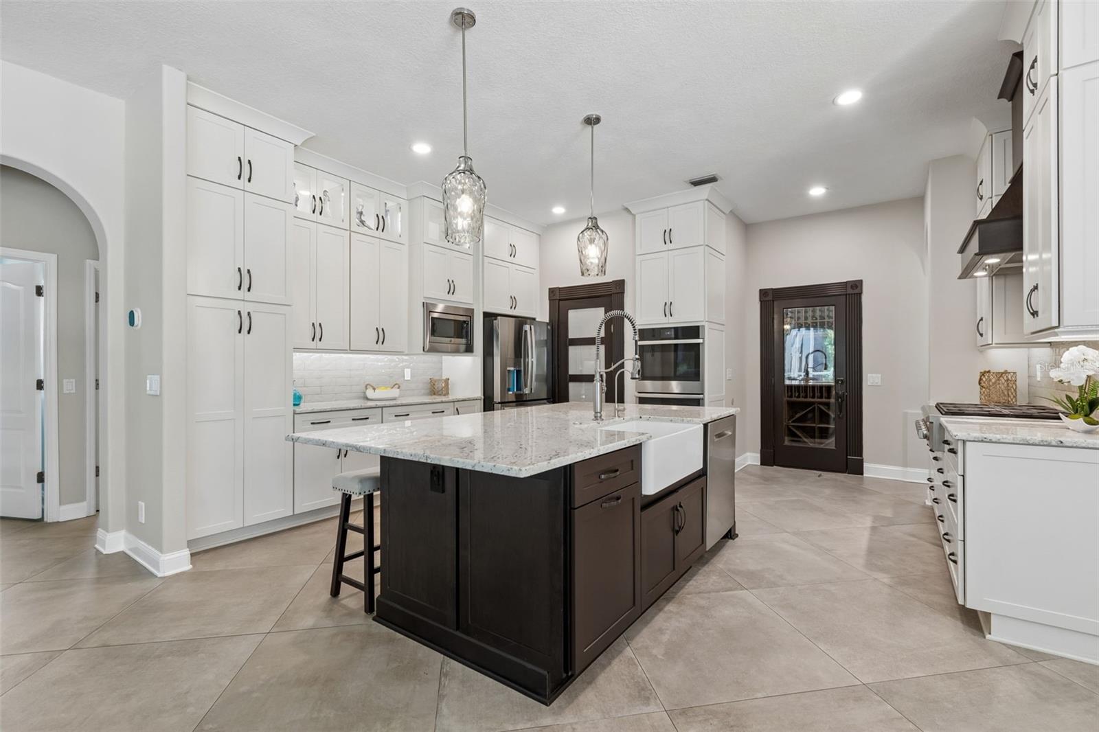 WESTCHASE SECTIONS 302 & 304 - Residential