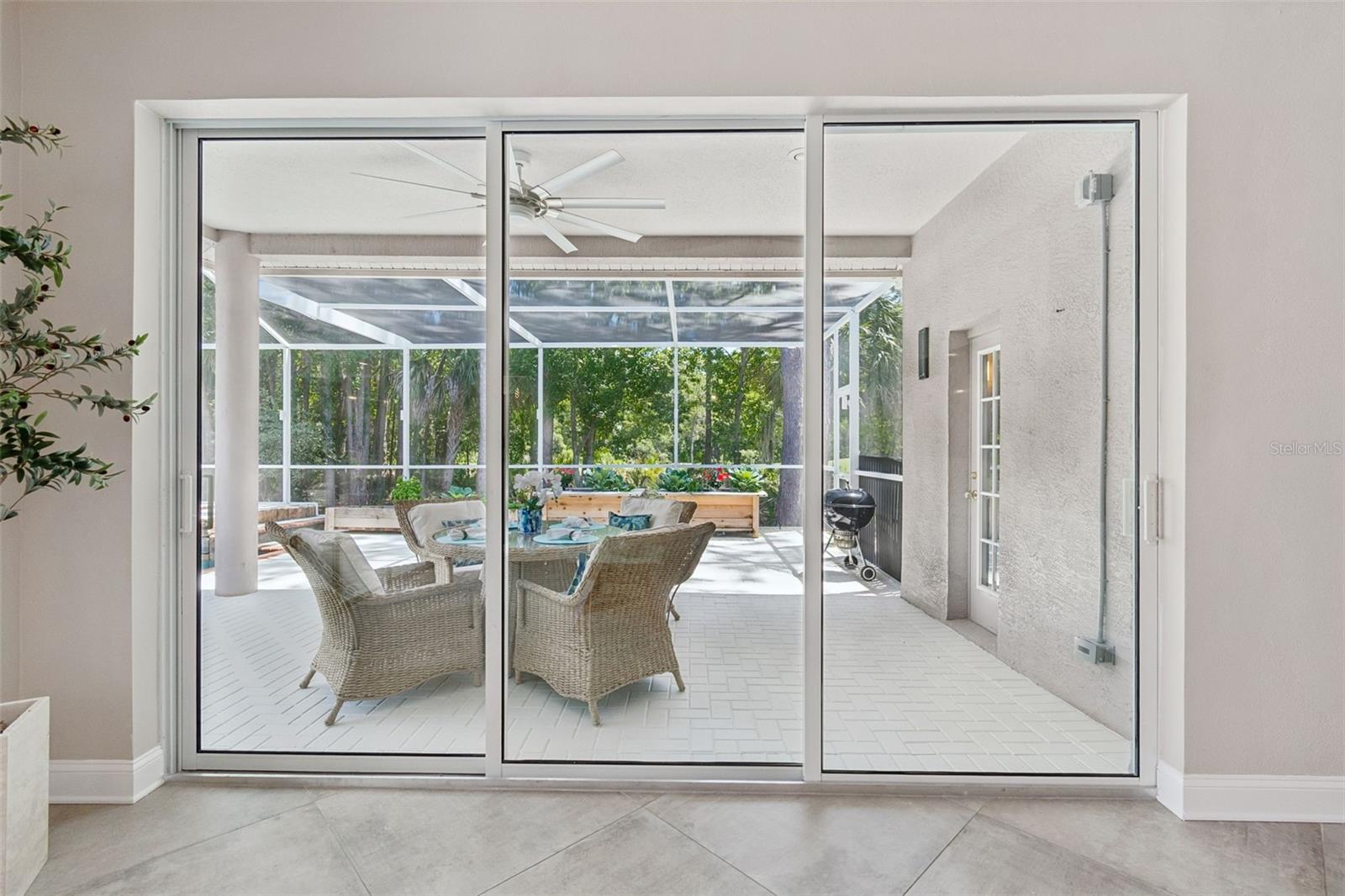 WESTCHASE SECTIONS 302 & 304 - Residential