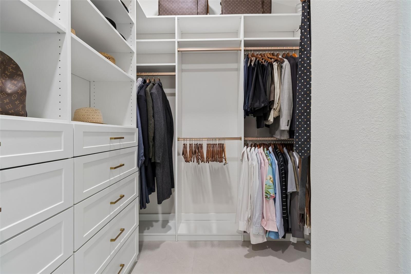 WESTCHASE SECTIONS 302 & 304 - Residential