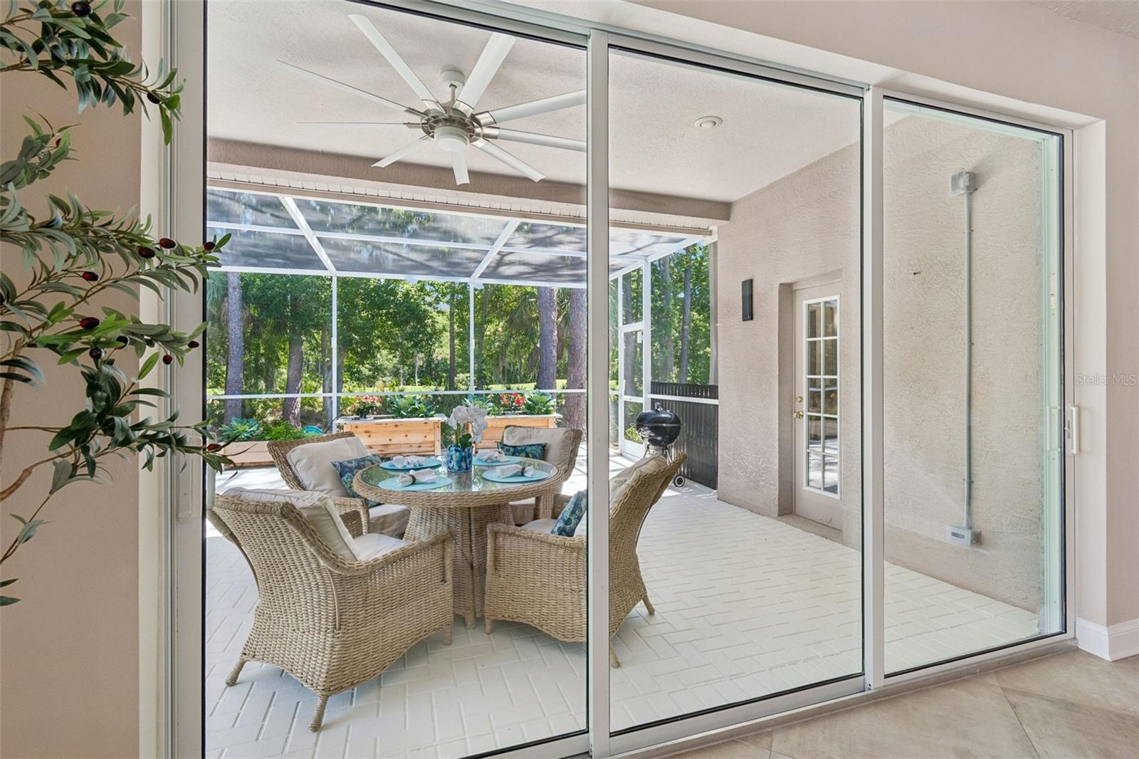 WESTCHASE SECTIONS 302 & 304 - Residential