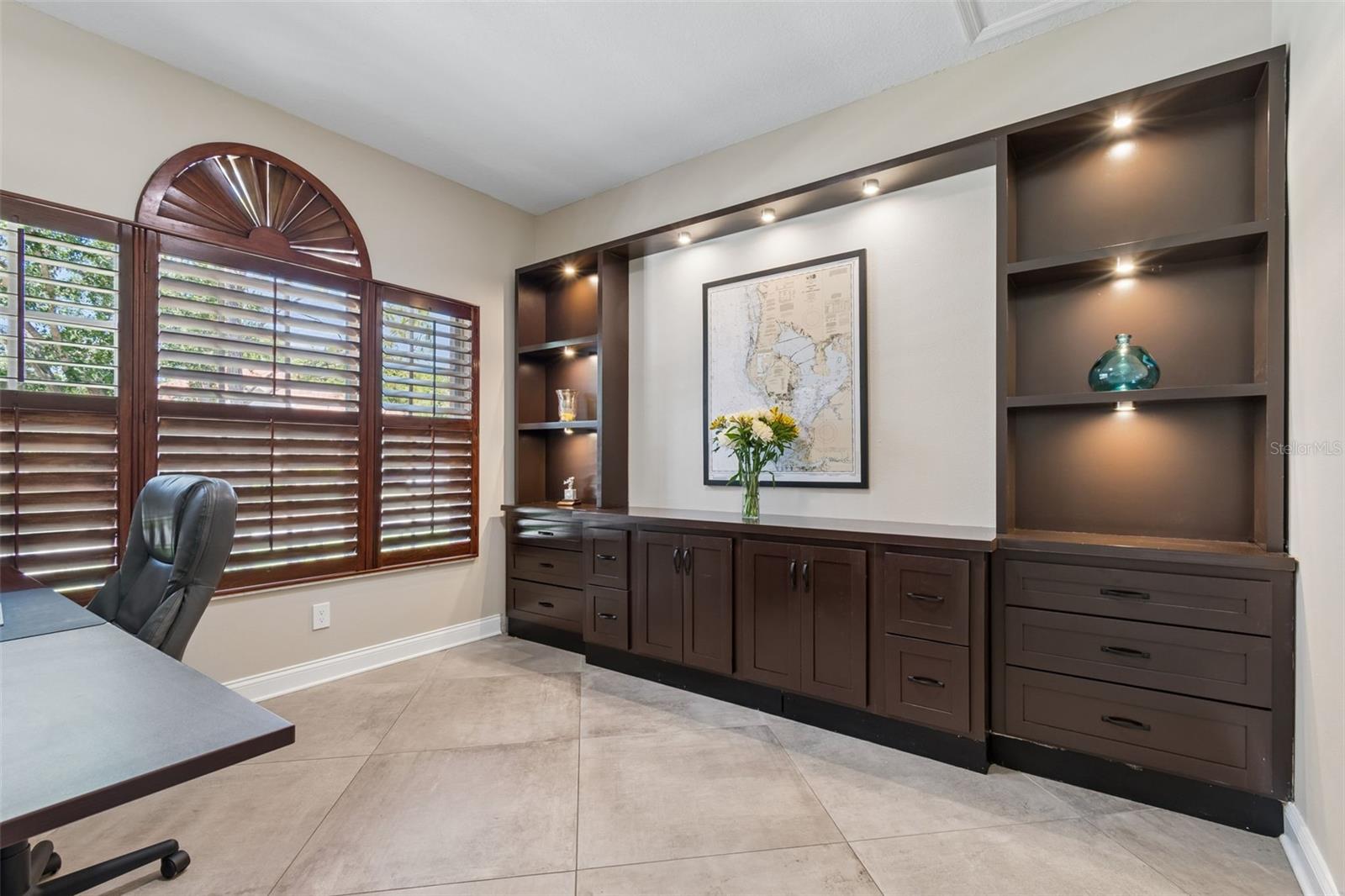 10423 GREENHEDGES DRIVE