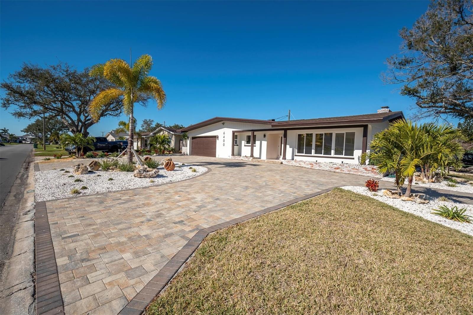 PASADENA GOLF CLUB ESTATES SEC 4 - Residential