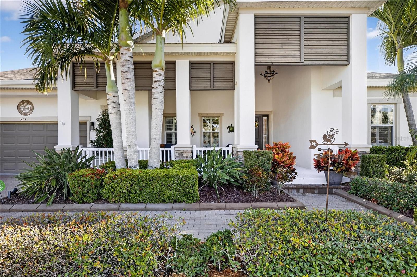 5517 MERRITT ISLAND DRIVE