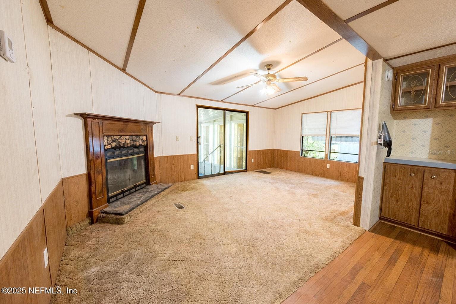 BLUEBERRY HILLS - Residential