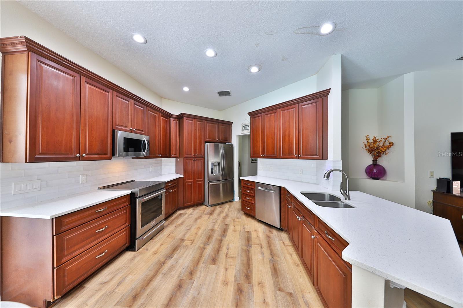604 TIMBERWILDE COURT