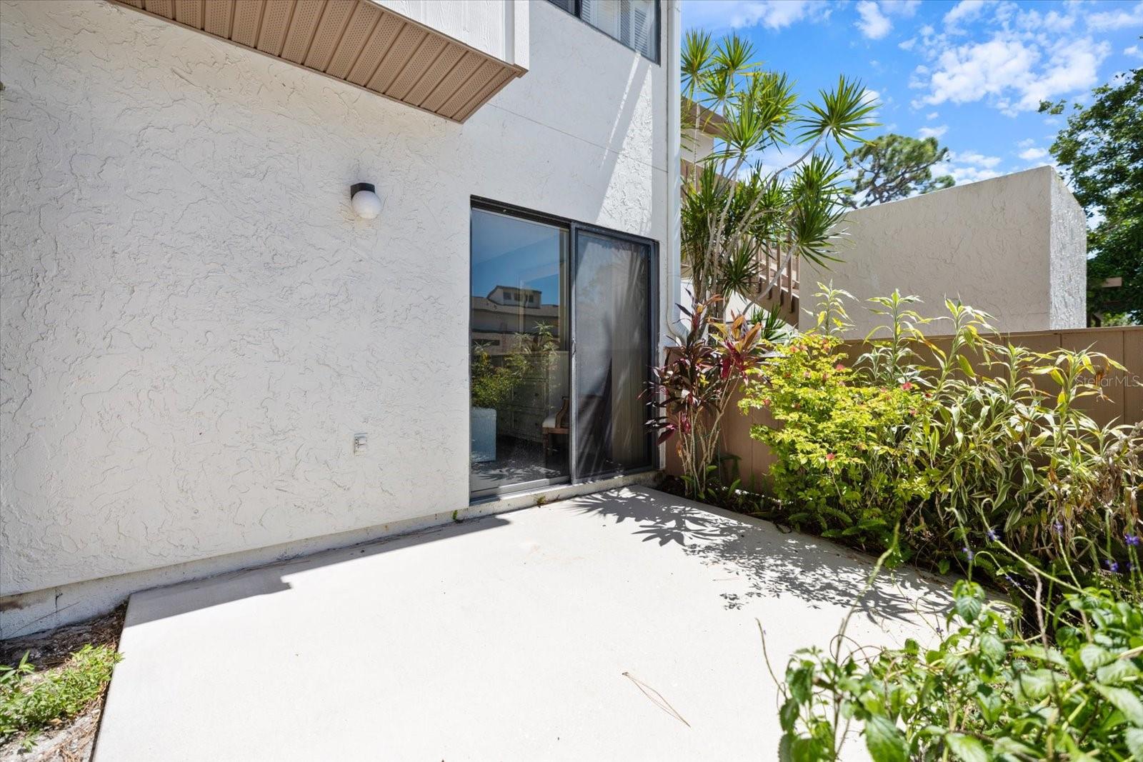 BIRD BAY II - Residential Lease