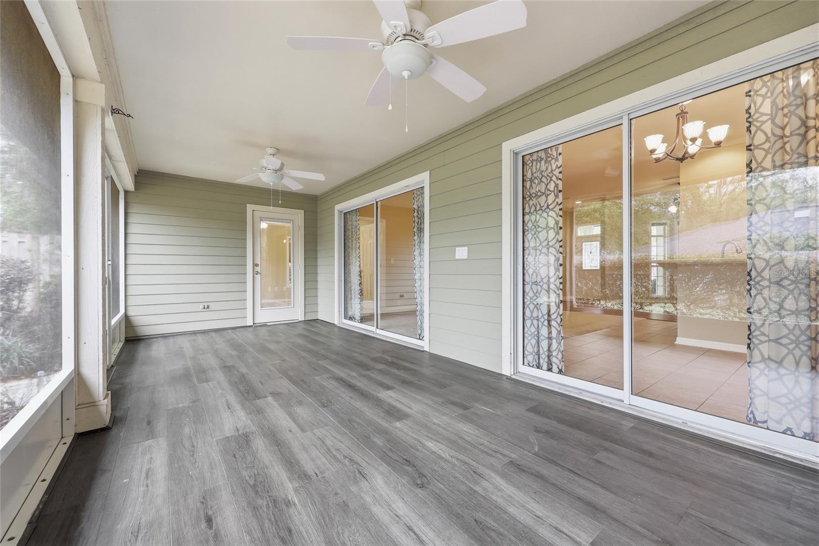 MENTONE CLUSTER PH 8 - Residential