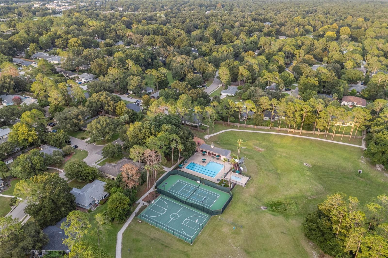 MENTONE CLUSTER PH 8 - Residential