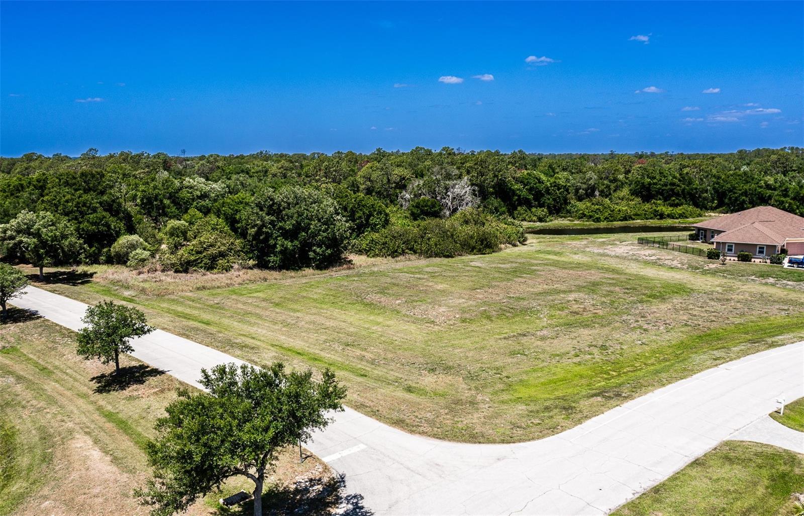 6211 FOAL CREEK DRIVE