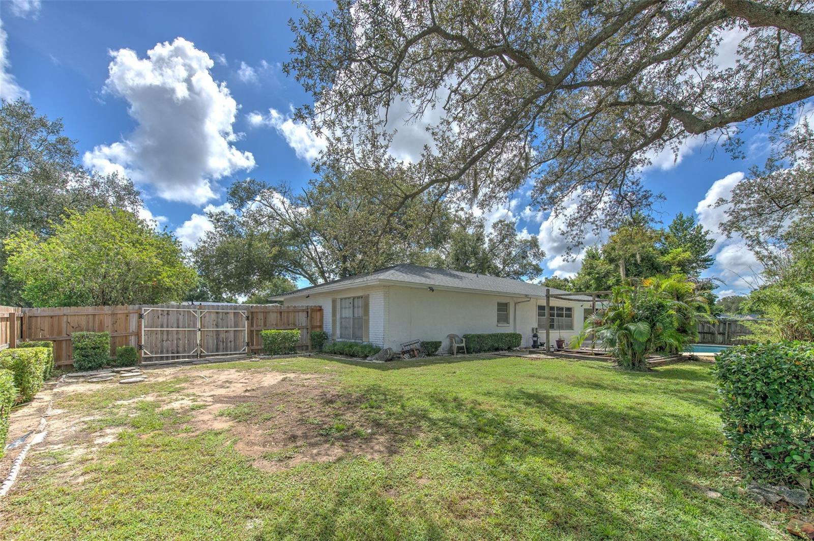 1802 CHERRY RIDGE LANE