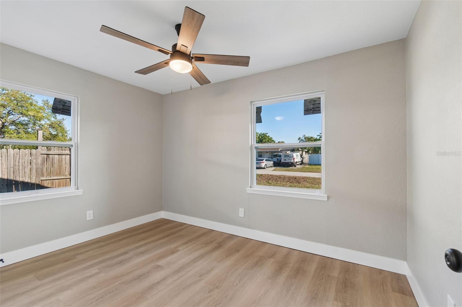 BIG ACRES - Residential