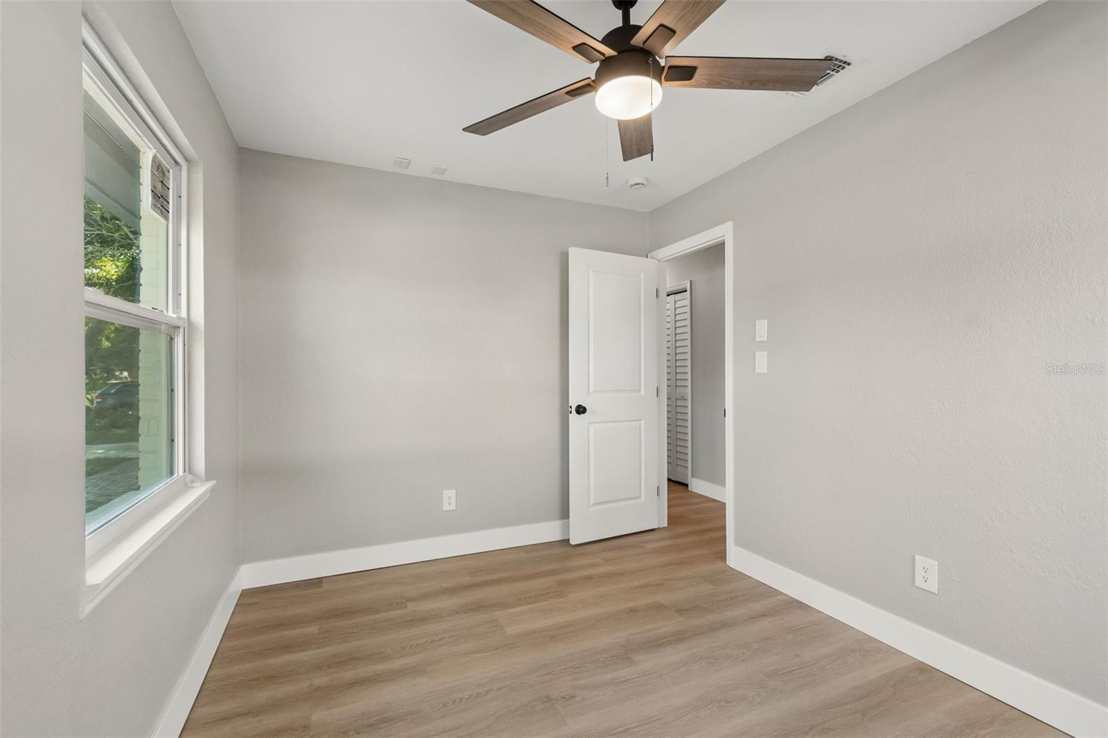 BIG ACRES - Residential