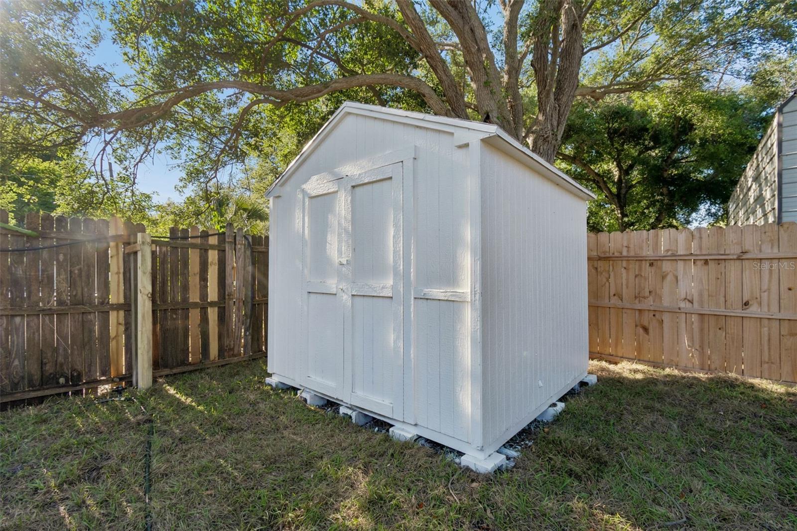 BIG ACRES - Residential