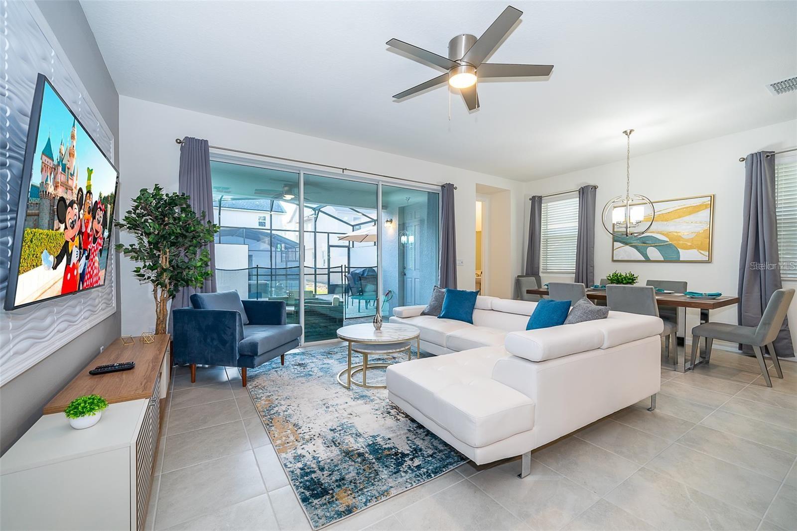 SOLARA RESIDENCE VACATION VILLAS - Residential Lease