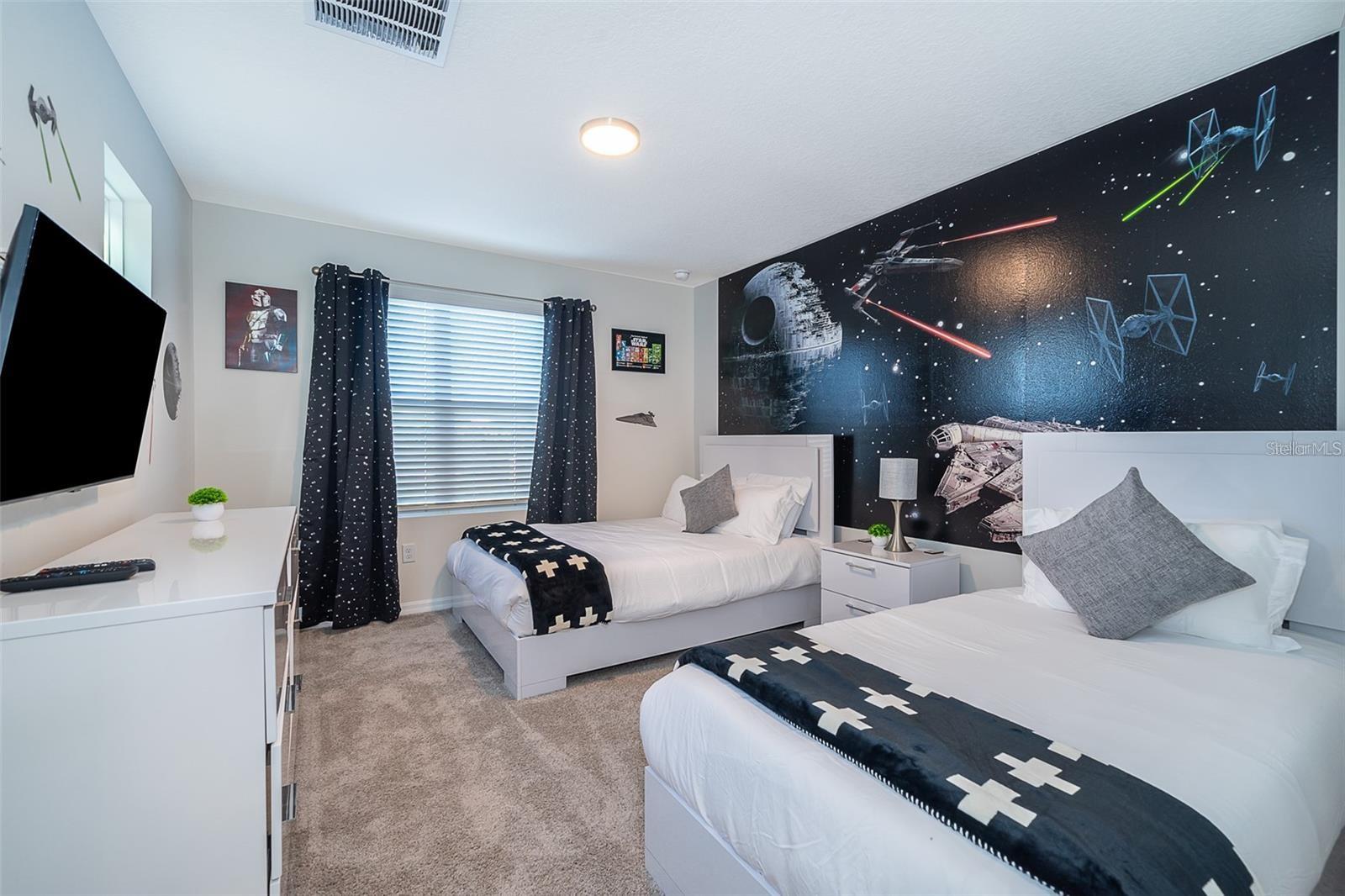 SOLARA RESIDENCE VACATION VILLAS - Residential Lease