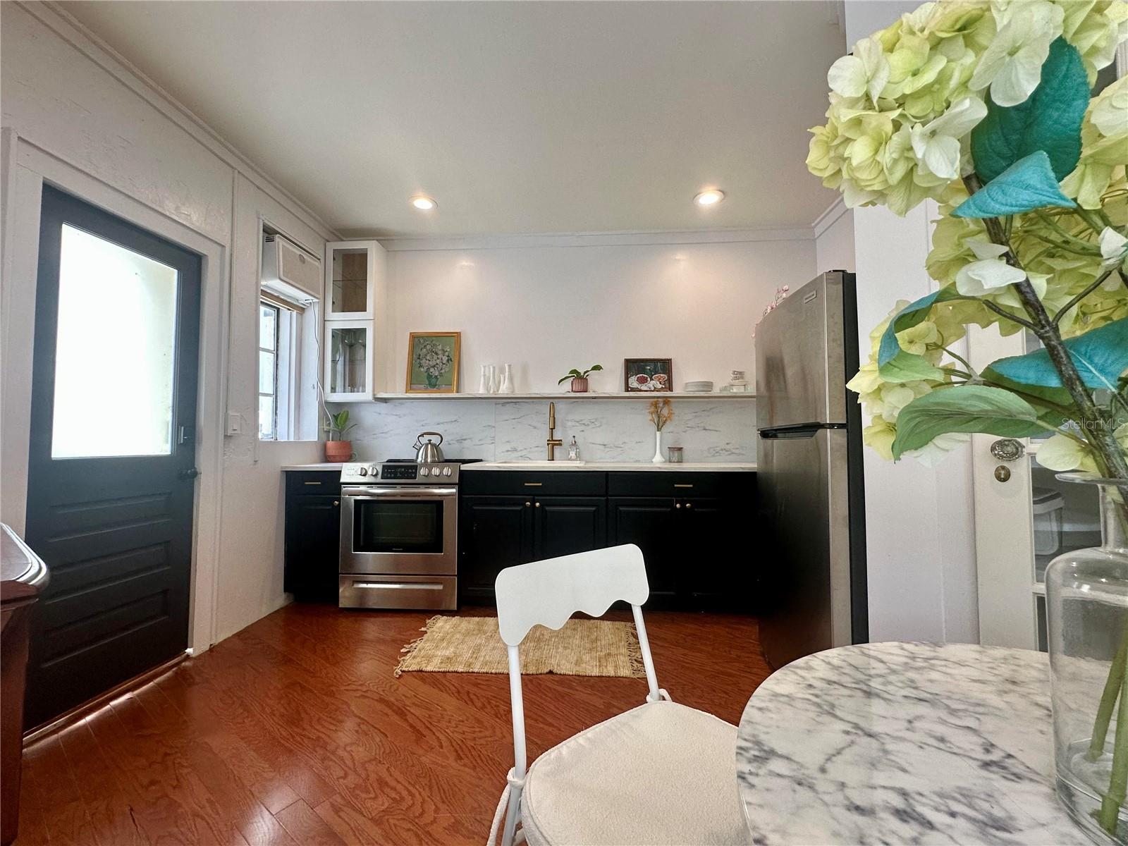 POINT PLEASANT - Residential Lease