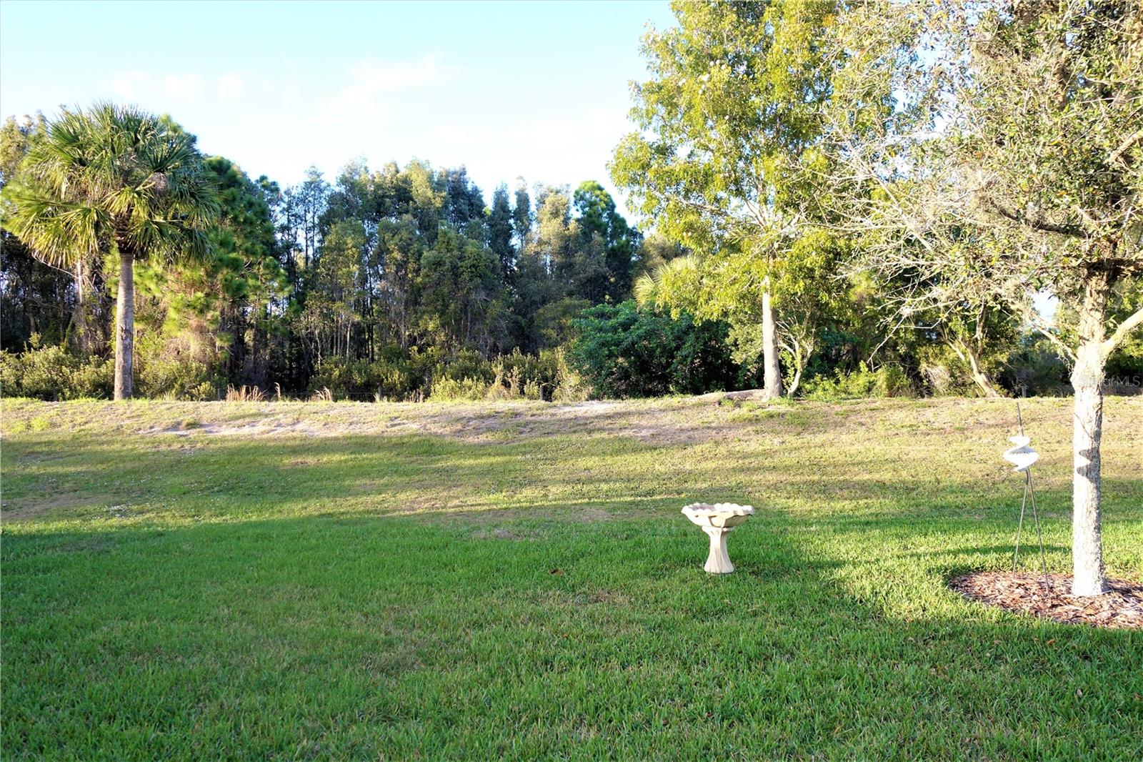 PEACE RIVER SHORES - Land